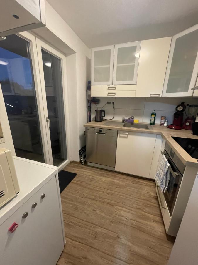 #4 Modern & Comfortable Apartment Memmingen Bagian luar foto